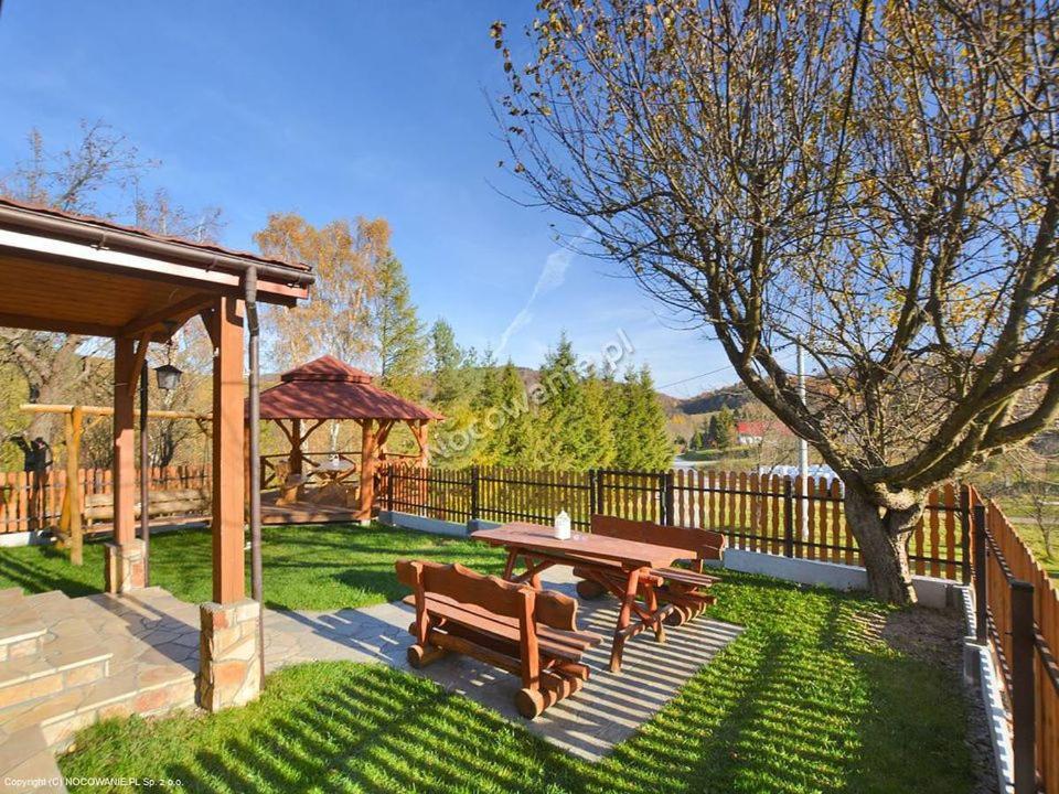 Chata Nad Roztokami Baligród Exteriör bild