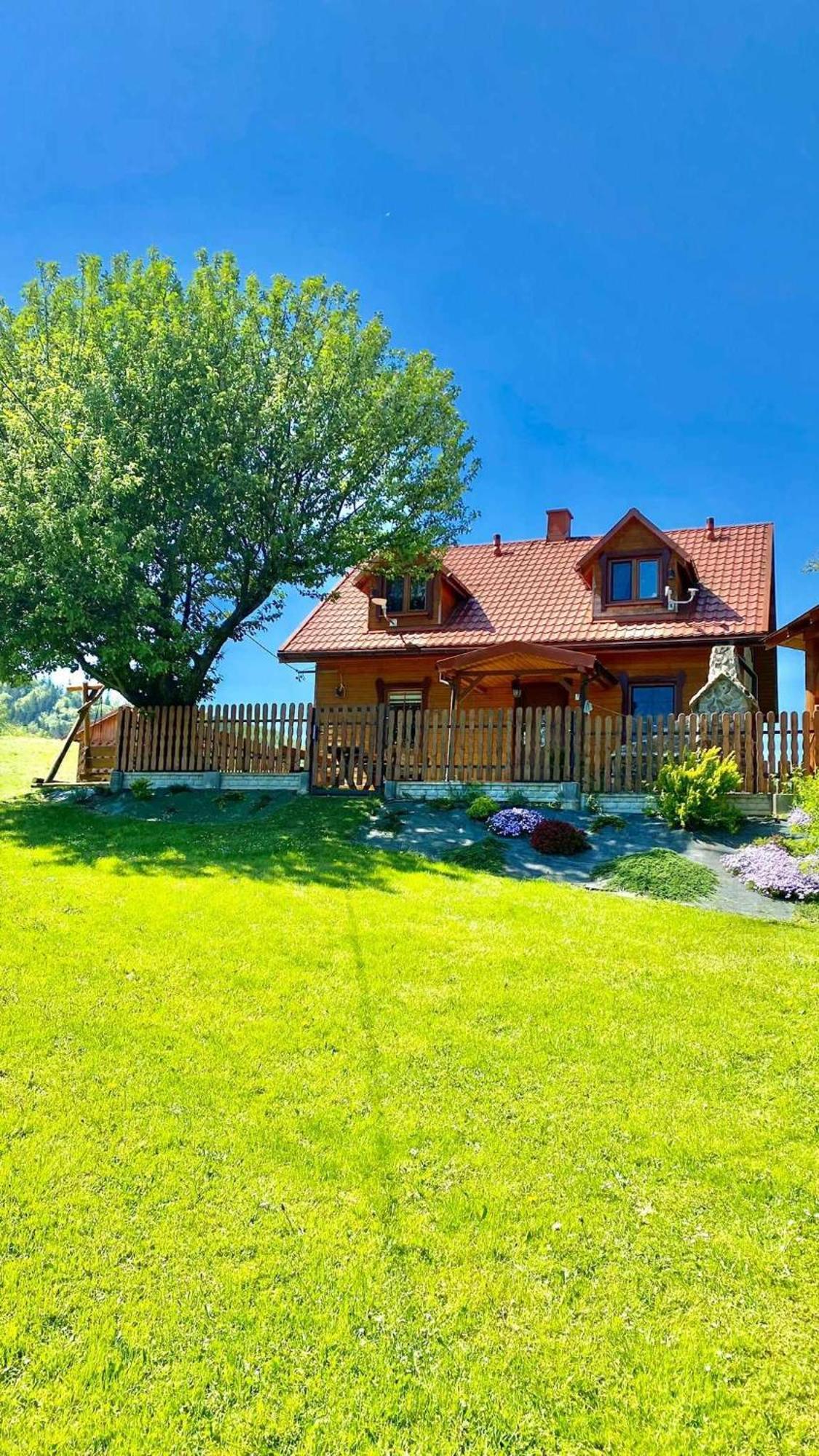 Chata Nad Roztokami Baligród Exteriör bild